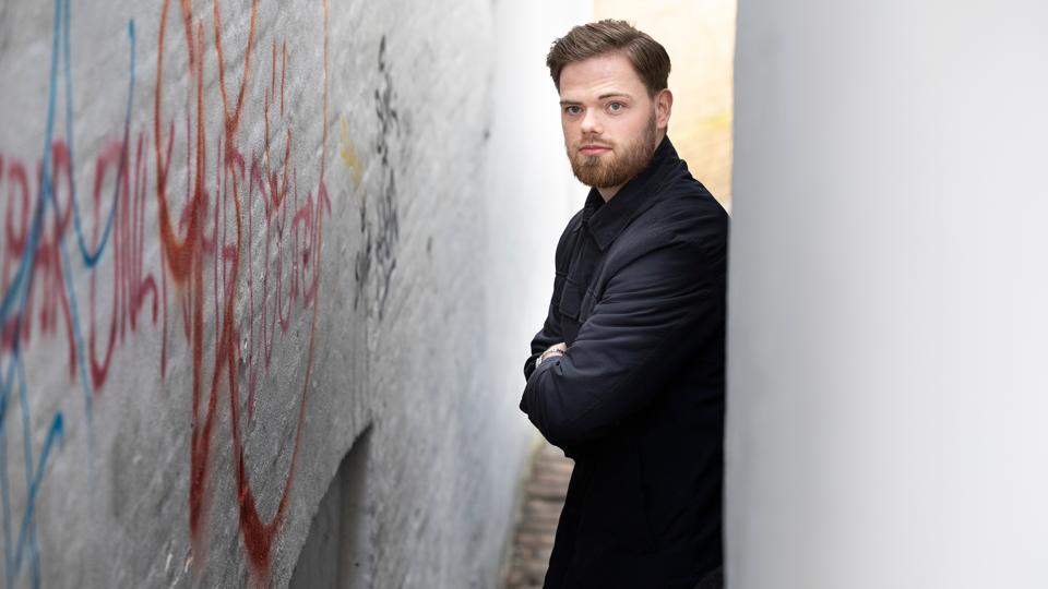 Marcus Pedersen er tidligere ishockeyspiller. Han har indstillet sin karriere. Her har ludomani spillet en stor rolle. <i>Foto: Claus Søndberg</i>