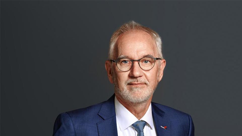 Lars Møller var en af hovedarkitekterne bag Spar Nords strategi om ekspansion til hele landet. Og han er ansvarlig for den kreditpolitik, der var med til at bringe Spar Nord sikkert igennem finanskrisen. <i>Foto: Studio03/Svenn Hjartarson</i>