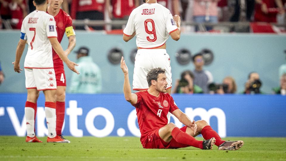 Thomas Delaney måtte lade sig udskifte før pausen i VM-premieren mod Tunesien. <i>Mads Claus Rasmussen/Ritzau Scanpix</i>