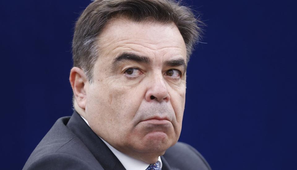 Det tjekkiske EU-formandskab er åben for at diskutere dansk forslag om modtagecentre i Afrika, men næstformand i EU-Kommissionen, Margaritis Schinas, mener ikke, at det danske forslag kan virke. <i>Jean-Francois Badias/Ritzau Scanpix</i>