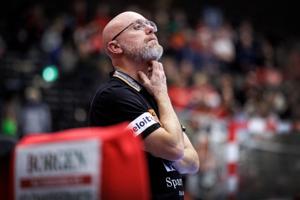 Aalborg-træner er hårdt ramt af krise: - Min sværeste tid
