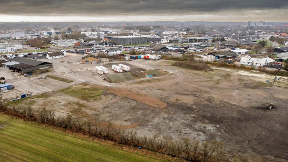 Vennelyst vil knuse beton på Ærøvej 2 i Hjørring. Hjørring 30 november 2022 <i>Foto: Lars Pauli</i>
