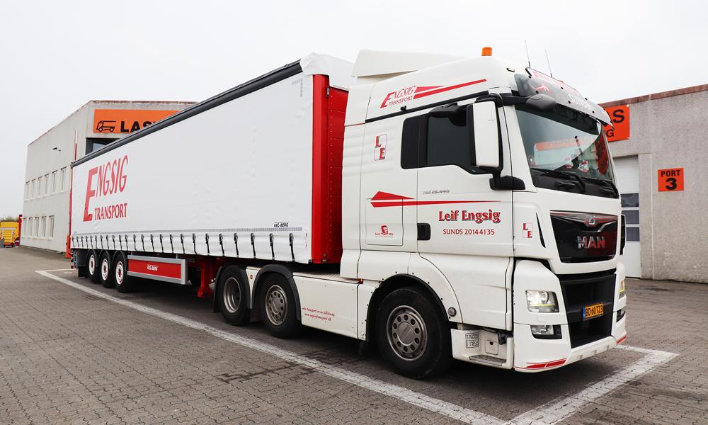 Engsig Transports nye Kel-Berg gardintrailer. Engsig Transports nye Kel-Berg gardintrailer.