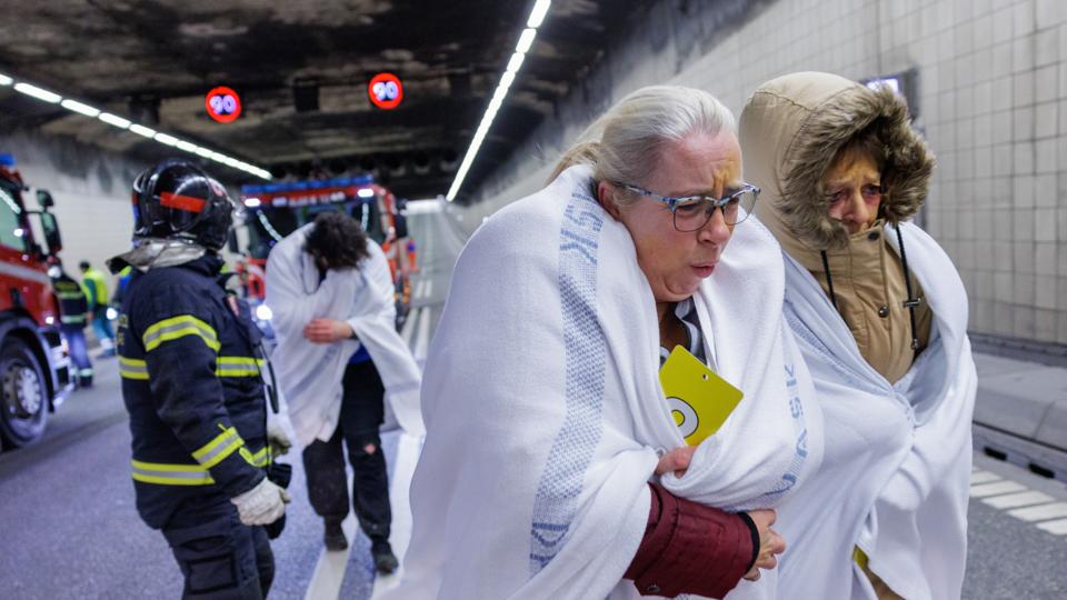 I øvelsen indgik en masseulykke med kemikalieudslip. <i>Fotos: Henrik Bo</i>