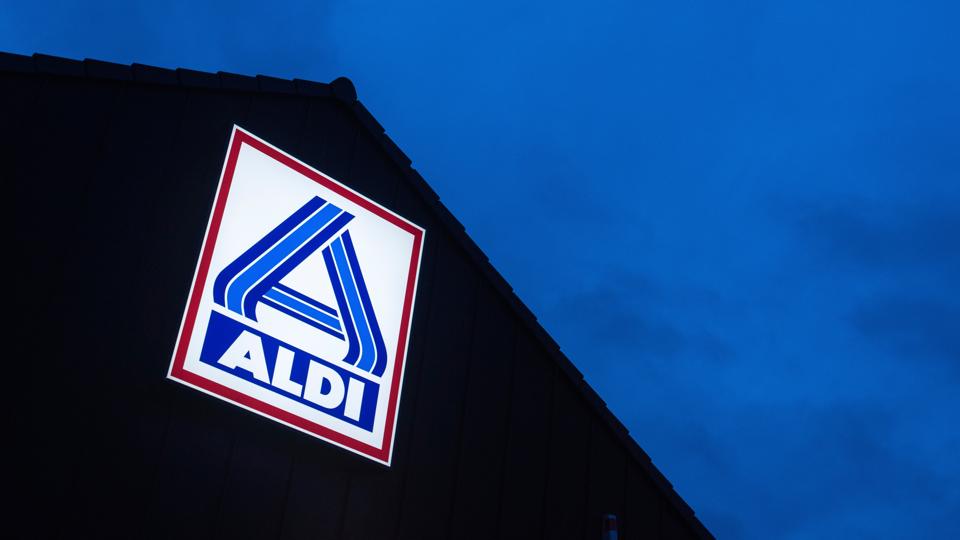 Aldi opgiver at drive en rentabel forretning i Danmark efter godt 40 års forsøg. <i>Foto: Daniel Bockwoldt/AP/Ritzau Scanpix</i>