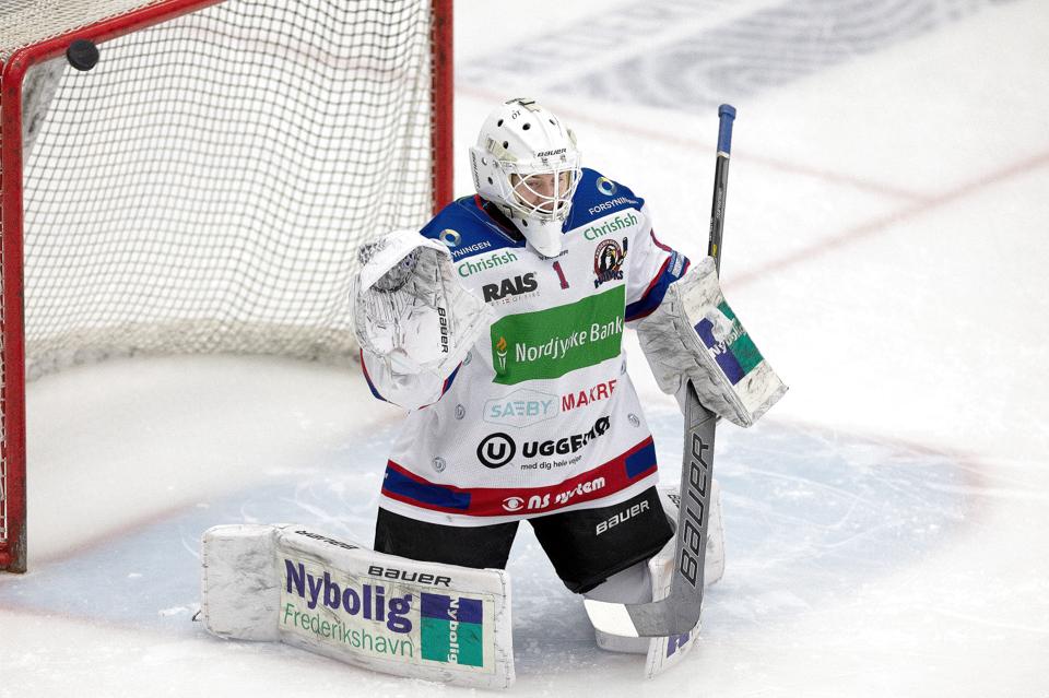 Kevin Frydkjær fik endnu en kamp i Frederikshavns mål, men i modsætning til tidligere på ugen i Herlev blev det denne gang ikke til en sejr. <i>Arkivfoto: Bente Poder</i>
