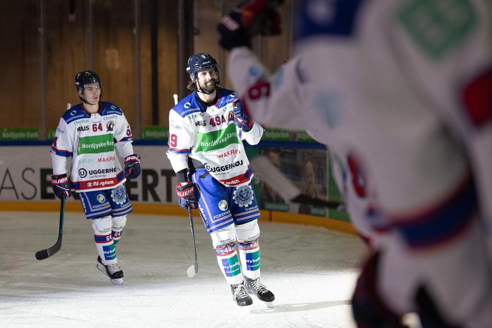 Christopher Frederiksen scorede et af målene, da Frederikshavn White Hawks besejrede Esbjerg Energy. <i>Foto: Bente Poder</i>
