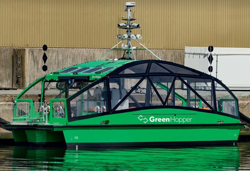 'Green Hopper's udseende leder tankerne hen på en bro - eller måske en græshoppe. Den grønne farve symboliserer, at fartøjet også er "grønt", hvilket vil sige batteridrevet.  Foto:  