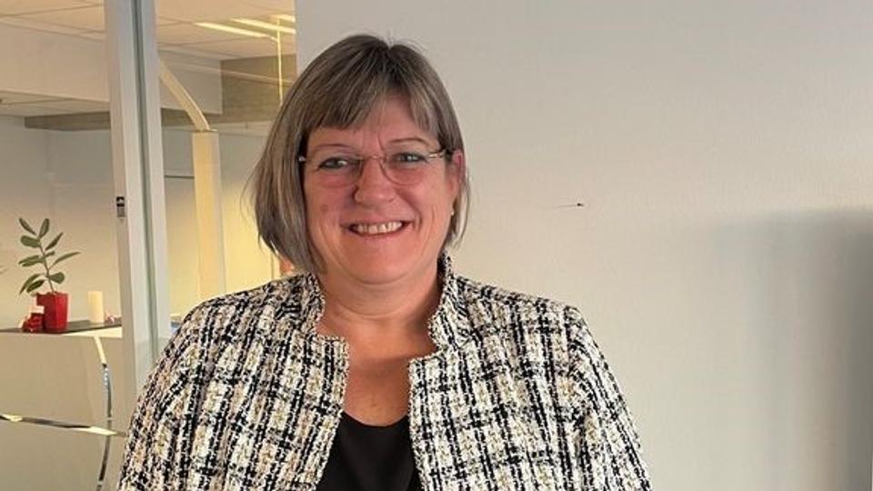 Fra 1. februar 2023 er Anette Nedermark ansat som skole- og dagtilbudschef i Hjørring Kommune. Hun kommer fra en stilling som skolechef i Frederikshavn Kommune. <i>PR-foto: Hjørring Kommune</i>