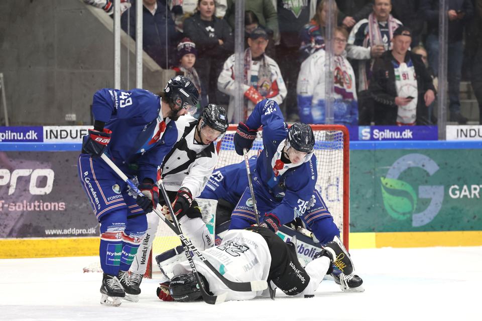 Efter en god første periode blev Aalborg Pirates nedkæmpet af rivalerne. <i>Foto: Bente Poder</i>
