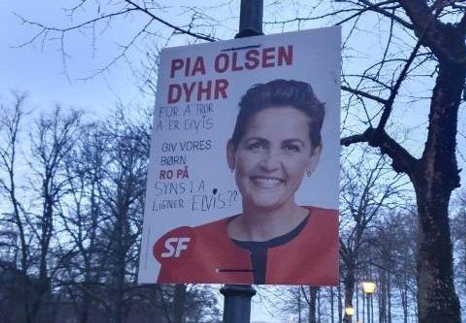 Folketingsvalget er for længst rundet af, men nu er der igen kommet valgplakater at kigge på flere steder rundt omkring i Frederikshavn. <i>Privatfoto: Peter Aaby Larsen</i>