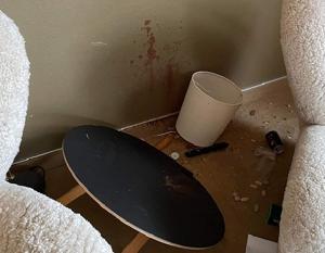 Nytårsophold gik helt galt: Ungt par smadrede hotelværelse og stak af