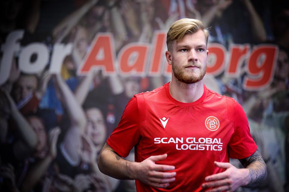Nico Mantl havde onsdag første arbejdsdag i AaB. <i>Foto: Torben Hansen</i>