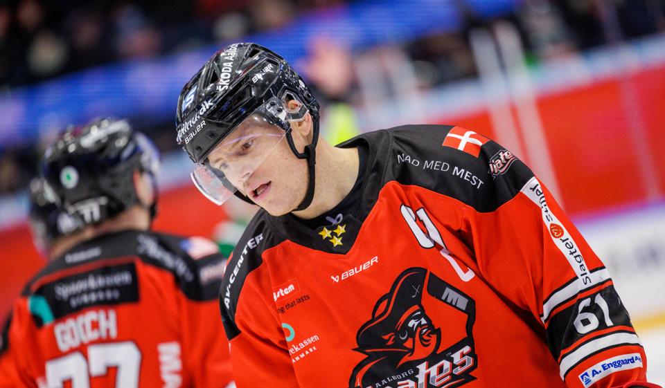 Aalborg Pirates kunne glæde sig over at have kaptajn Julian Jakobsen med igen mod Sønderjyske. <i>Foto: Henrik Bo</i>