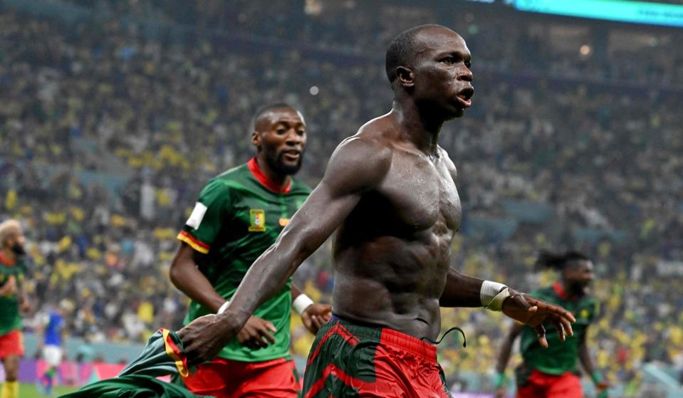 Vincent Aboubakar scorede mod både Serbien og Brasilien ved VM, men kunne ikke hjælpe Cameroun videre fra gruppespillet. I alt har han lavet 35 mål i 95 kampe for sit land. <i>Issouf Sanogo/Ritzau Scanpix</i>