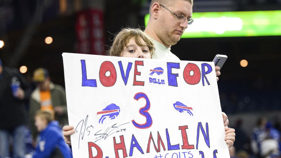 Damar Hamlin er blevet hyldet alle vegne i de seneste NFL-kampe over hele USA. (Arkivfoto). <i>Zach Bolinger/Ritzau Scanpix</i>