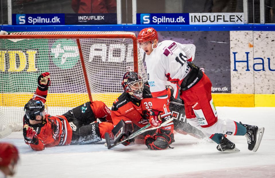 George Sørensen kunne ikke redde Aalborg Pirates mod Odense. <i>Foto: Martin Damgård</i>