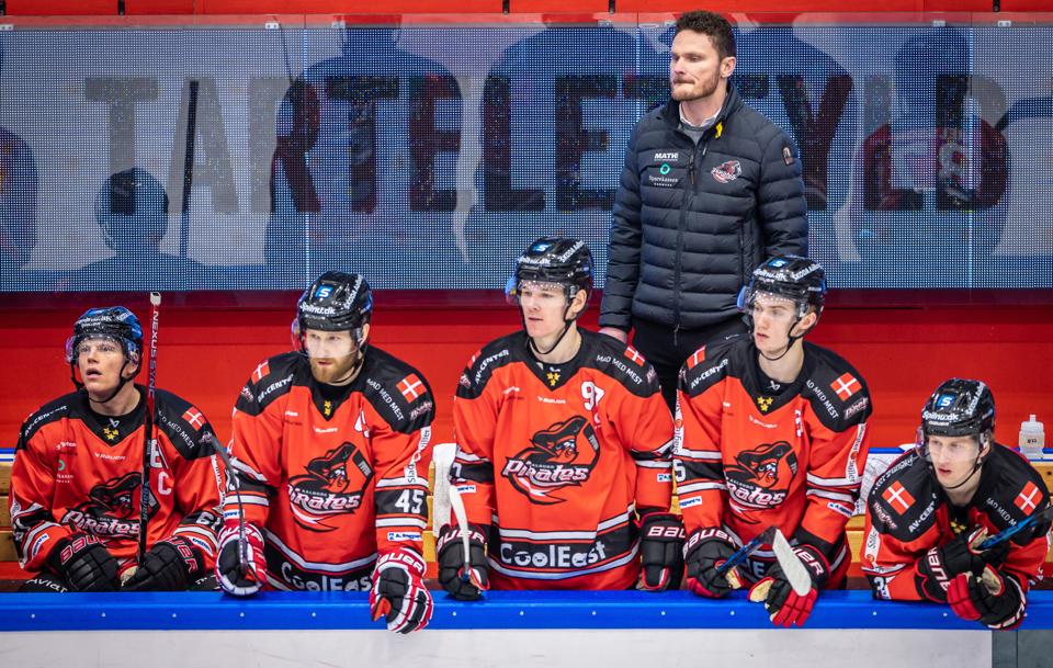 Aalborg Pirates-træner Garth Murray var en skuffet mand efter det tredje hjemmebanenederlag i træk. <i>Foto: Martin Damgård</i>