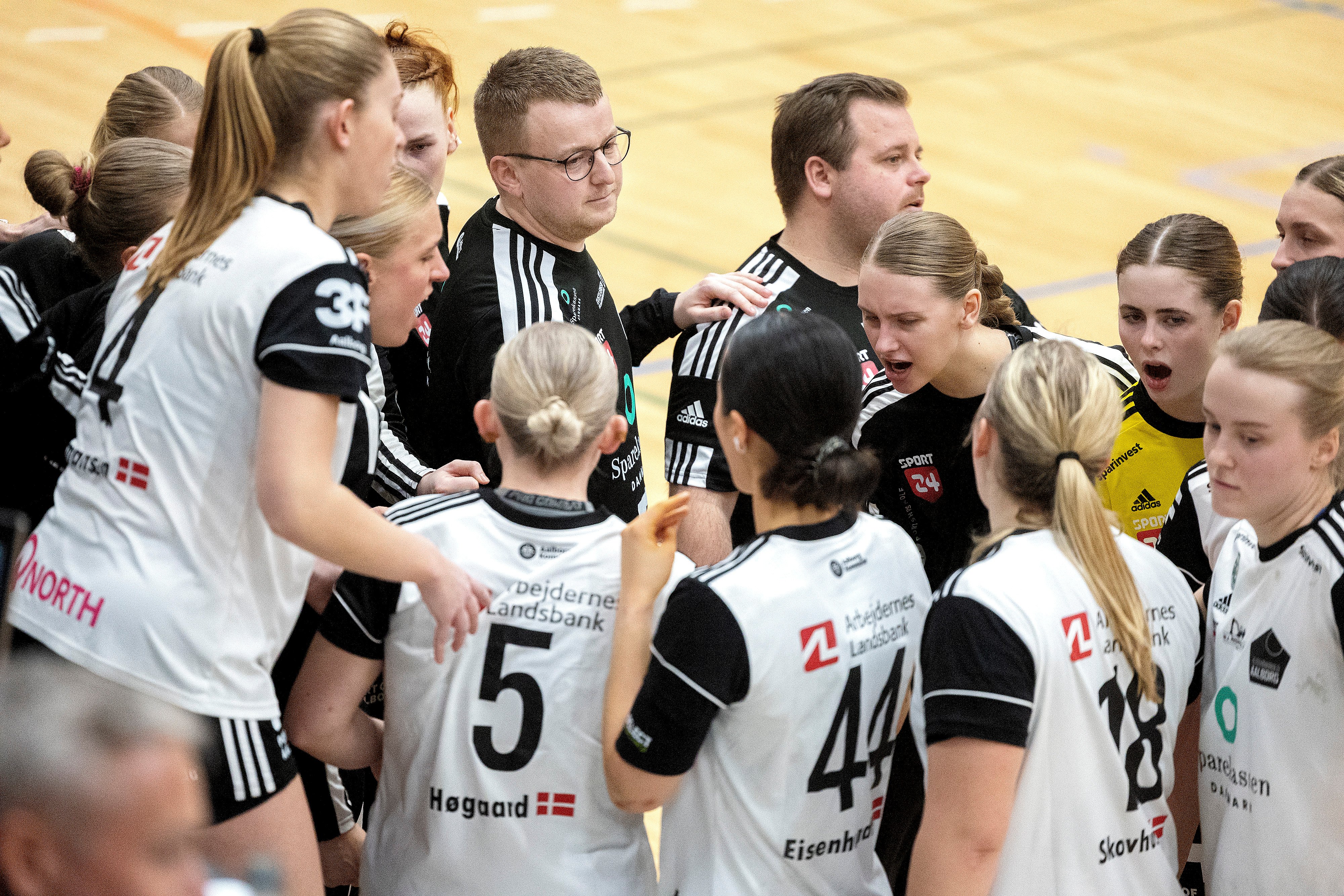 EH Aalborg fortsætter hastig kurs mod ligaen