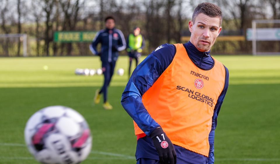 Nicklas Helenius vendte denne vinter retur til barndomsklubben AaB, men indtil videre har han ikke sat noget stort aftryk i statistikkerne. <i>Arkivfoto: Henrik Bo</i>