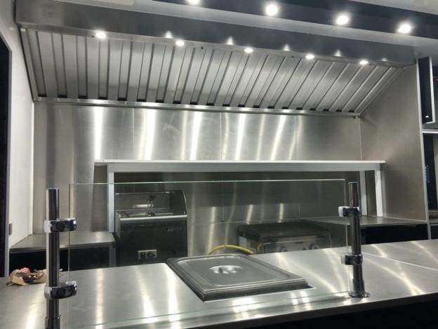 Sådan ser foodtrucken ud indvendig. <i>Privatfoto</i>