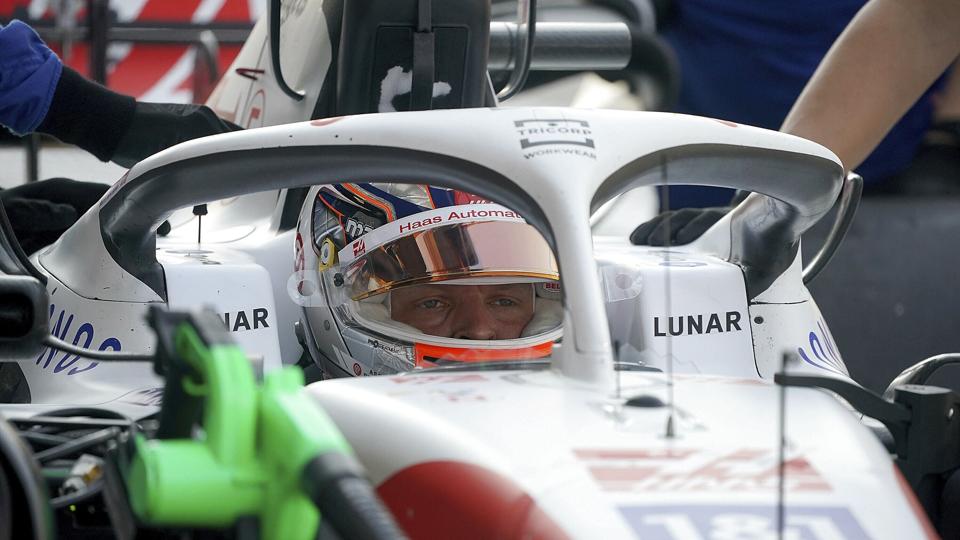 Kevin Magnussen har fået fjernet en cyste i hånden, men forventer at blive klar til Formel 1-sæsonen. (Arkivfoto). <i>Hasan Bratic/Ritzau Scanpix</i>