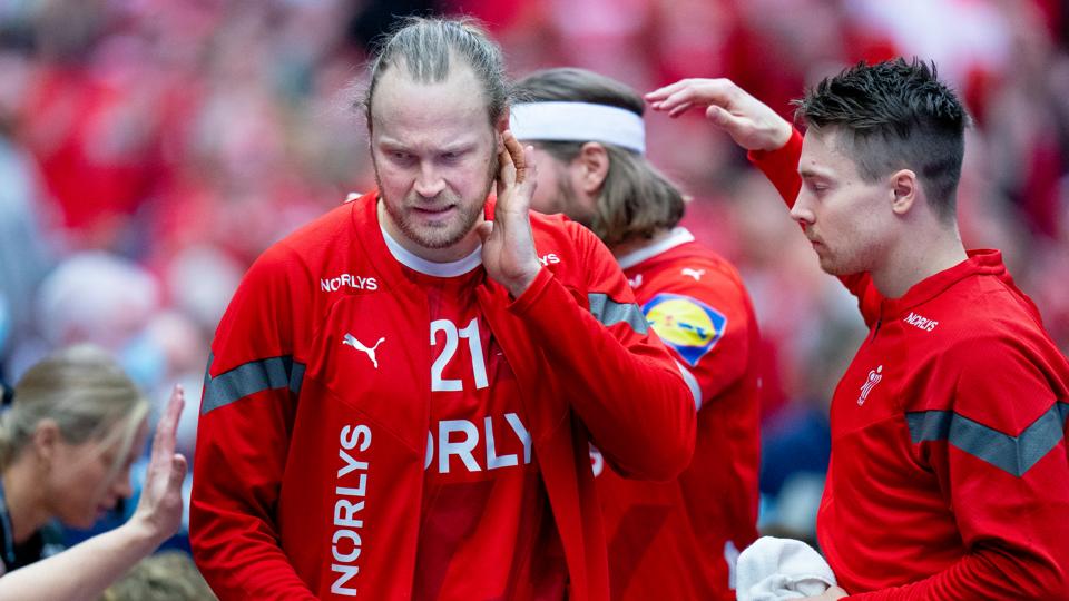 Henrik Møllgaard fra Aalborg Håndbold gjorde comeback i det danske forsvar mod Kroatien, men det blev ingen succes. Hverken for ham eller makkerne. <i>Foto: Liselotte Sabroe/Ritzau Scanpix</i>