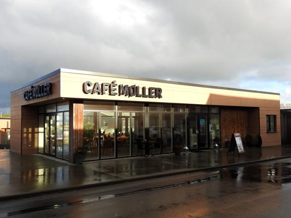 Cafe Møller har travlet både sommer og vinter.