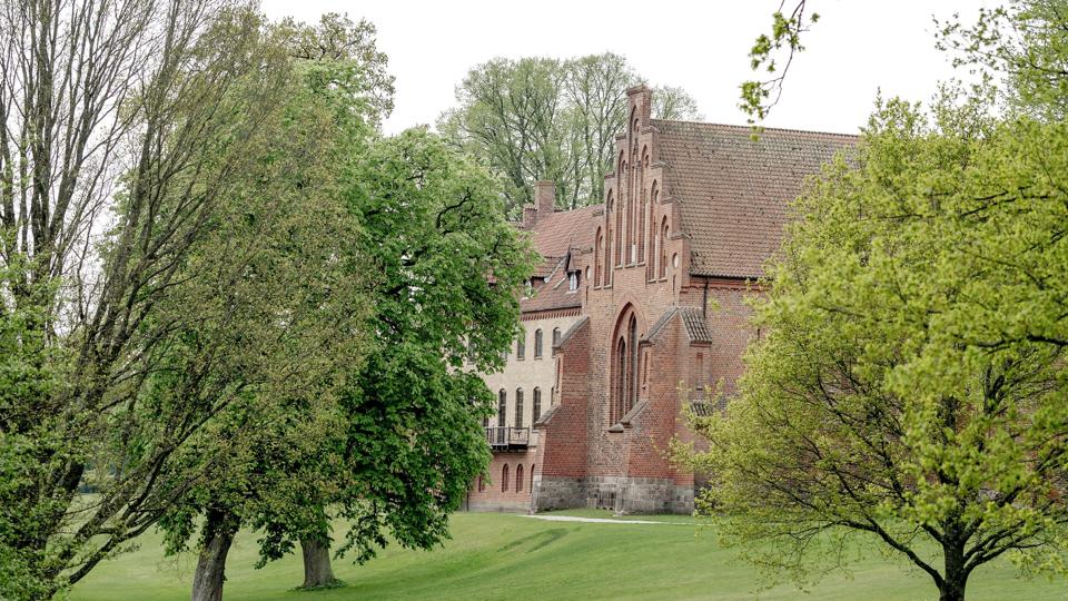 Herlufsholm Skole og Gods har været genstand for opmærksomhed siden en TV2-dokumentar i maj sidste år, hvor tidligere elever fortalte om vold, seksuelle krænkelser og mobning på skolen. (Arkivfoto). <i>Asger Ladefoged/Ritzau Scanpix</i>