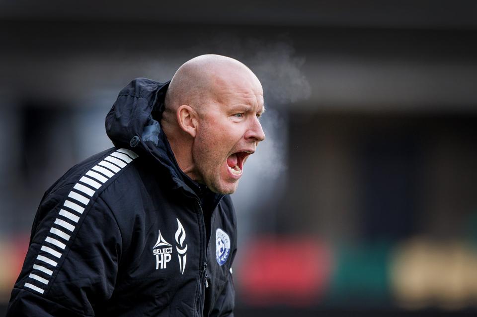 Vendsyssel-træner Henrik Pedersen var ikke tilfreds med kampens dommer i søndagens nederlag til Sønderjyske. <i>Arkivfoto: Torben Hansen</i>