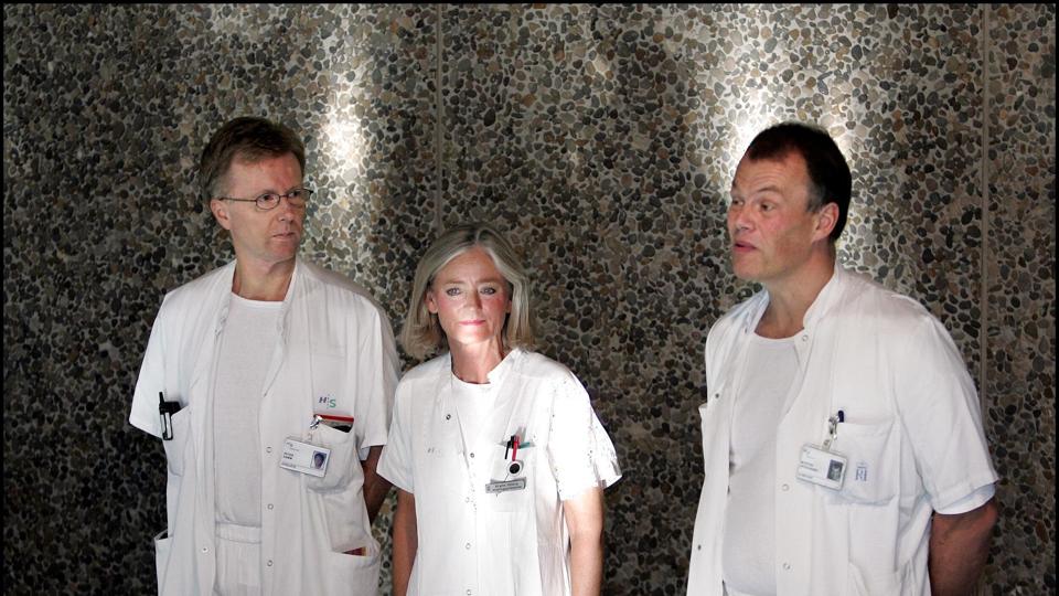 Morten Hedegaard (th) har blandt andet hjulpet til med fødslen af prins Christian, der er kronprinsparrets ældste barn. (Arkivfoto.) <i>Liselotte Sabroe/Ritzau Scanpix</i>