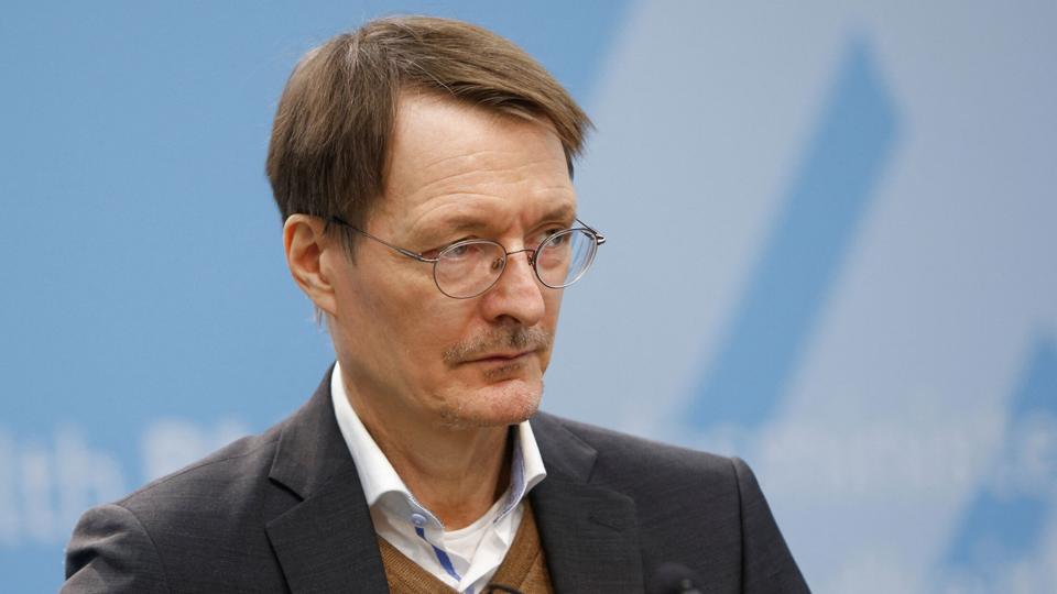 Radikal gruppe planlagde at bortføre Tysklands sundhedsminister, Karl Lauterbach, og at dræbe hans livvagter, siger den tyske anklagemyndighed. <i>Michele Tantussi/Reuters</i>