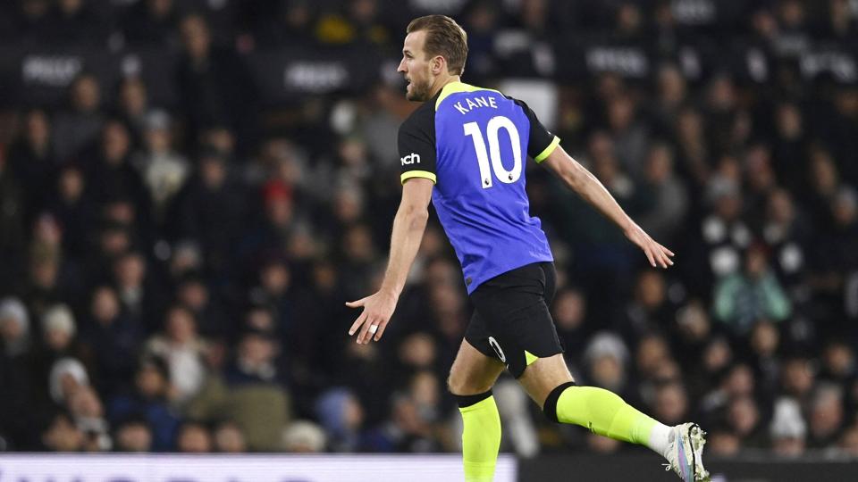Harry Kane har brugt 415 kampe på at score sine 266 mål for Tottenham. Jimmy Greaves brugte 379 kampe i perioden fra 1961 til 1970. <i>Tony Obrien/Reuters</i>