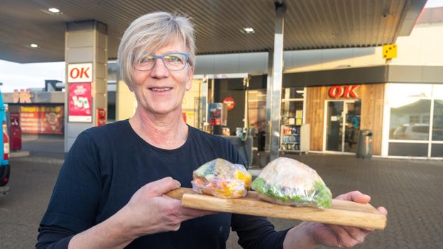 Hver morgen bliver der smurt madpakker på tanken. <i>Foto: Bente Poder</i>