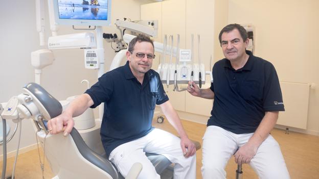 Det er tid til et skifte af klinikleder hos Nordjyllands Implantatcenter tandlægen.dk i Hjørring og Hirtshals. <i>Foto: Bente Poder</i>