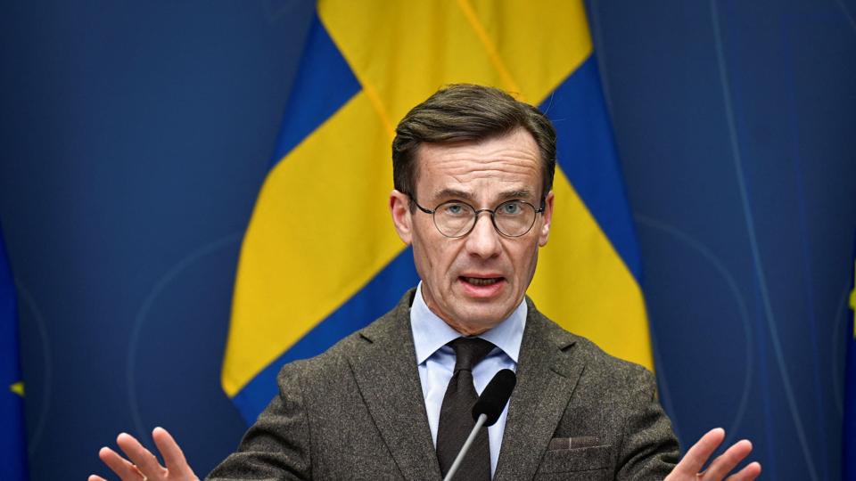Sveriges statsminister, Ulf Kristersson, har tirsdag aften holdt pressemøde sammen med forsvarsminister Pål Jonson og udenrigsminister Tobias Billström. <i>Tt News Agency/Reuters</i>