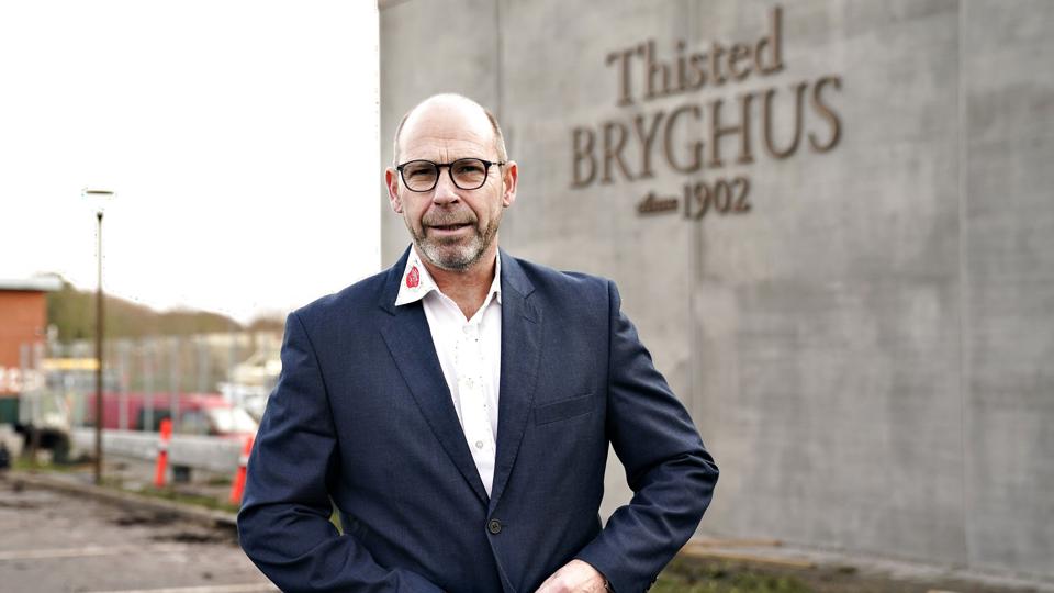 Ifølge Aage Svenningsen, der er administrerende direktør i Thisted Bryghus, er bryghusets salg i detailhandlen gået fire procent tilbage i regnskabsåret 2021/2022. <i>Henning Bagger/Ritzau Scanpix</i>