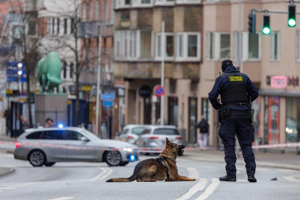 Der er ønske og forslag om at få kommunale tryghedsvagter på gaden i Aalborg. <i>Arkivfoto: Henrik Bo</i>
