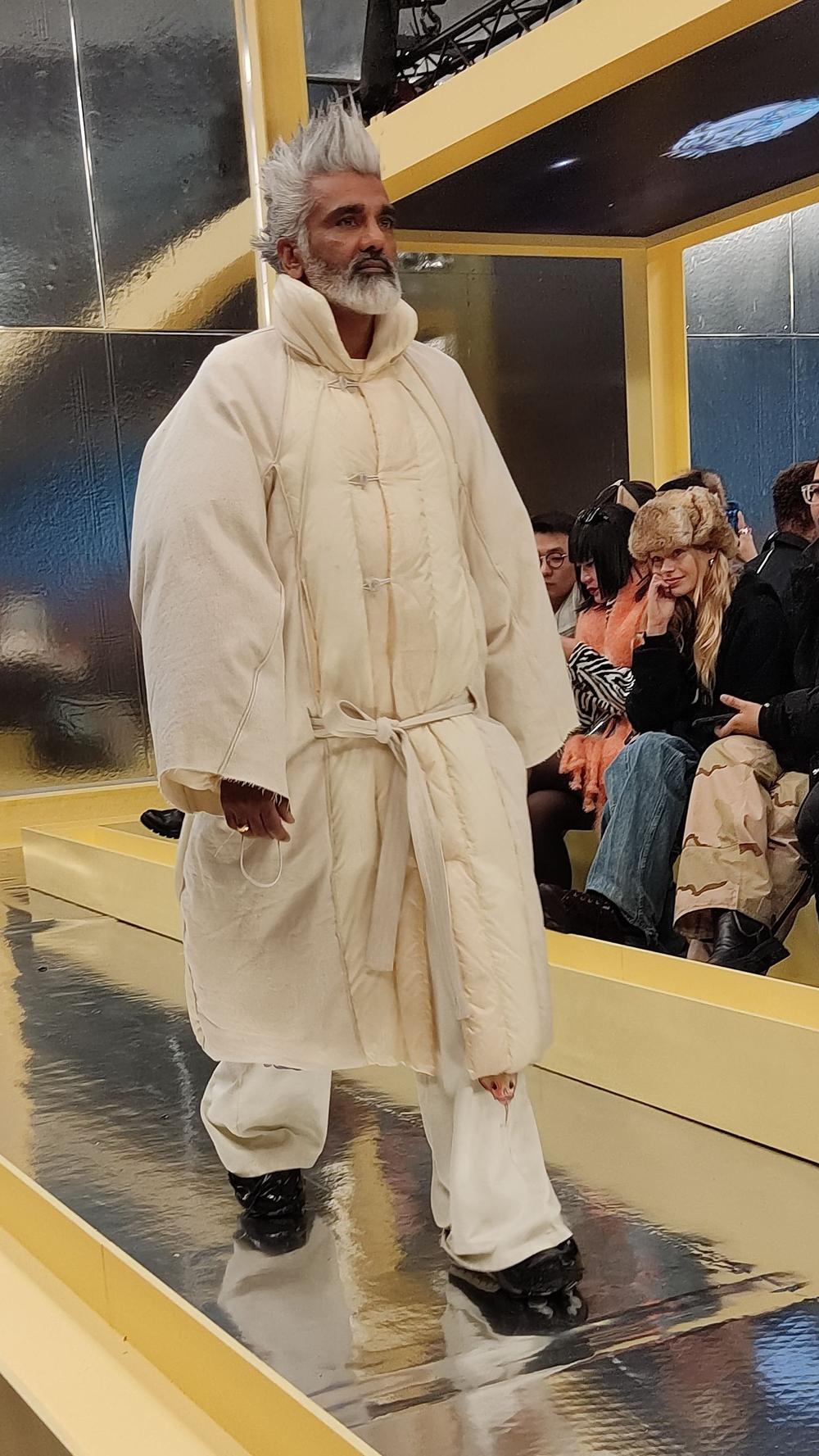 Stamm AW23. Stamm AW23.