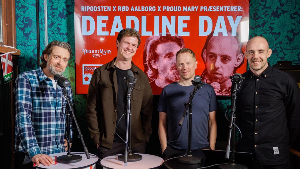 Nordjyskes podcast "Ripodsten" og fanpodcasten "Rød Aalborg" var tirsdag aften samlet på Proud Mary i Aalborg for at følge Deadline Day.  <i>Foto: Henrik Bo</i>