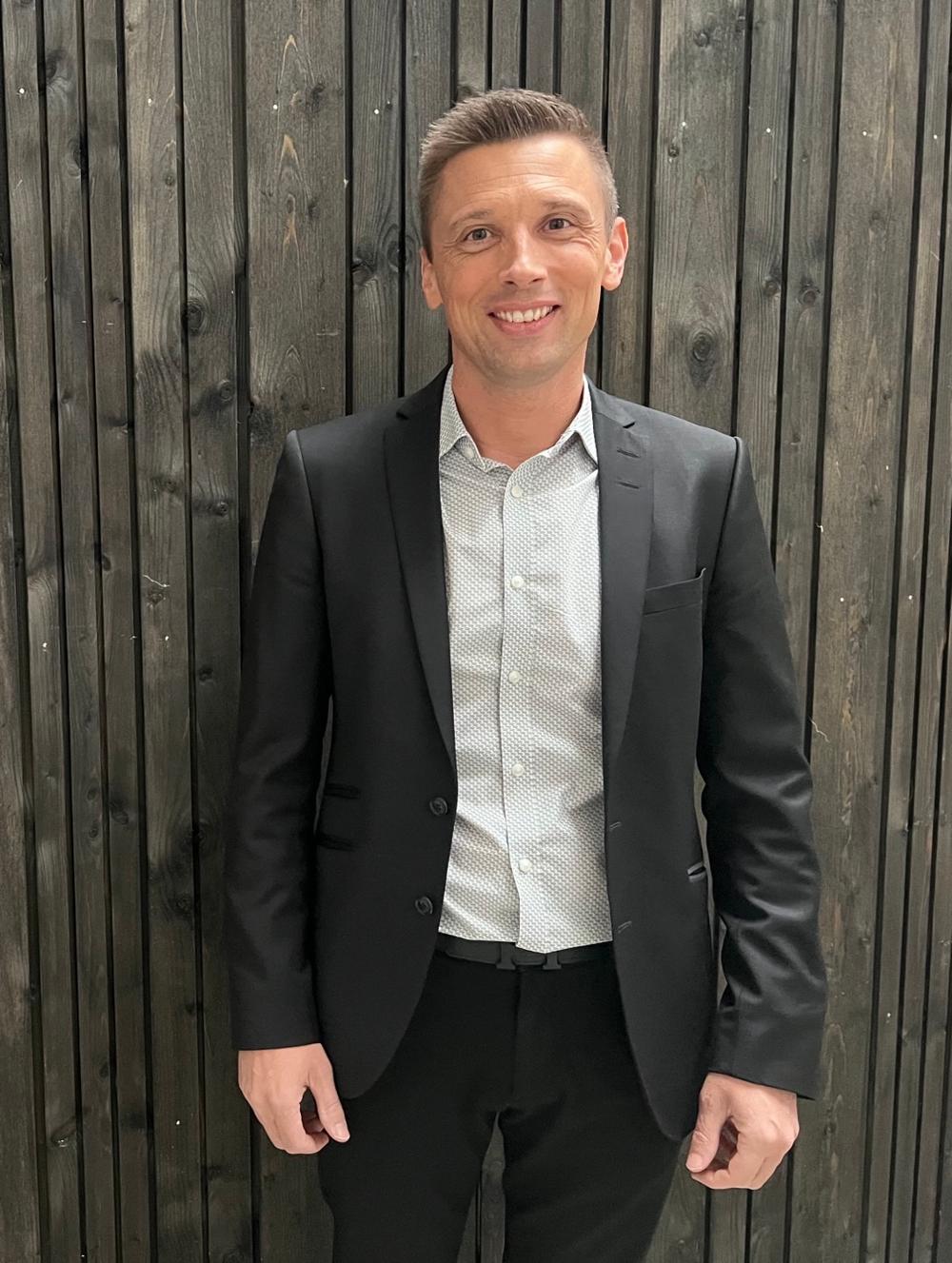 41-årige Per Gellert er tiltrådt stillingen som regionsdirektør for Bygmas Region Midt. 41-årige Per Gellert er tiltrådt stillingen som regionsdirektør for Bygmas Region Midt.