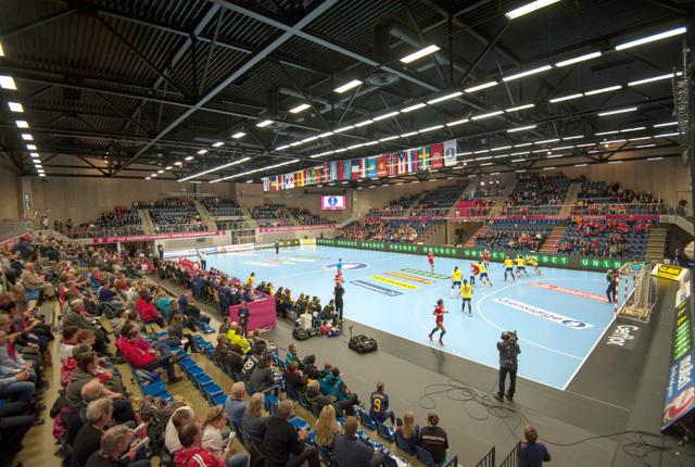 Nedtællingen til kvindernes VM i håndbold er for alvor begyndt - og Frederikshavn er udpeget som værtsby.