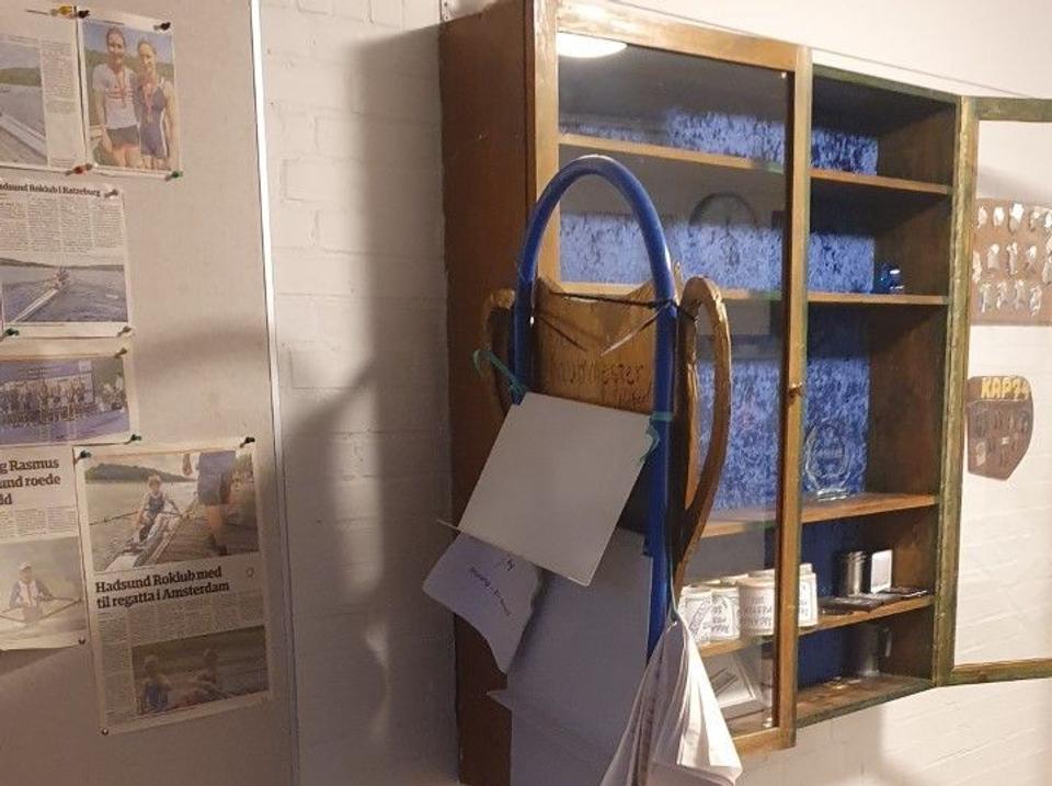 Pokalerne har stor affektionsværdi for roklubben. Nu er de væk. <i>Privatfoto</i>