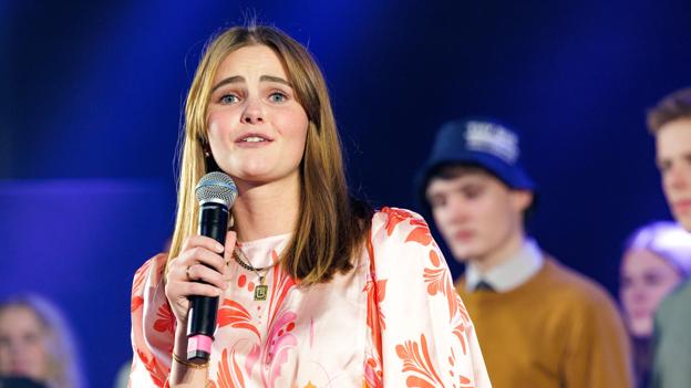 Marie Thinggaard Sørensen, Sjørring Rideklub, takkede på vegne af de i alt 57 idrætsudøvere, som blev påskønnet for deres indsats i 2022. <i>Foto: Bo Lehm</i>