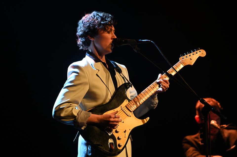 "Det eneste, der herfra er at være bekymret over, er, om Marker falder for at strømline udtrykket i jagten på hooks og airplay, eller forfalder til at ville lyde som Eric Claptons guitarblues. Sidstnævnte er ingen inspirerende havn at lægge til kaj i" <i>Foto: Anne Kirstine Roed</i>