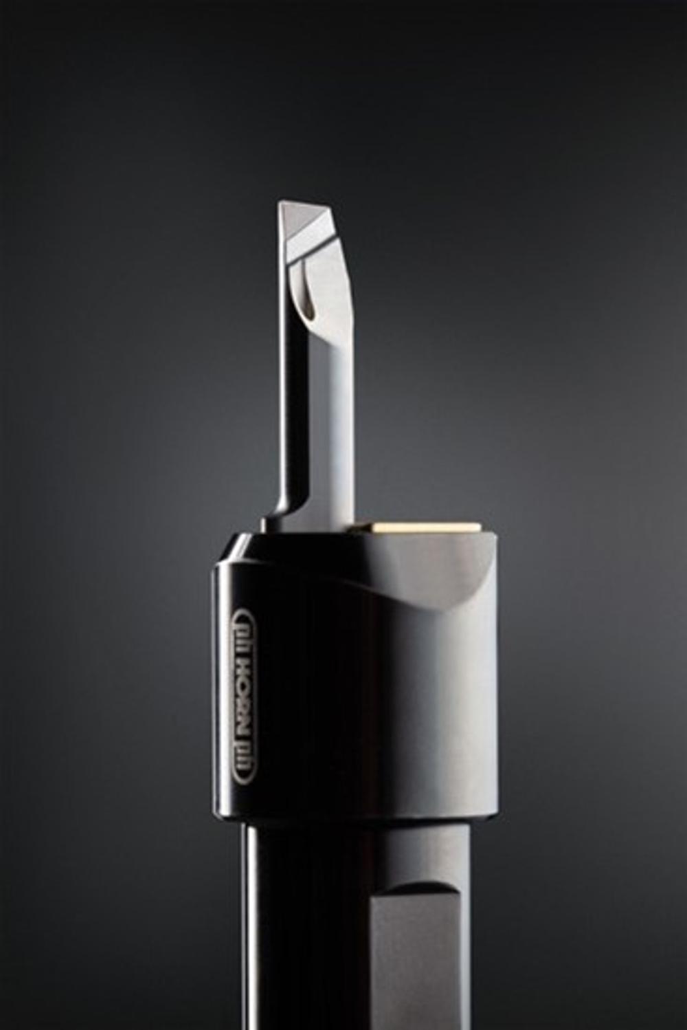 Många hornverktygssystem, till exempel Supermini-systemet, kan utrustas med det mycket hårda skärmaterialet CBN.