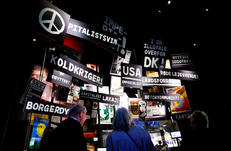 En del af udstilling i den atombombesikre koldkrigsbunker Regan Vest. <i>Foto: Torben Hansen</i>