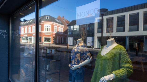 Tøjbutikskæden Mondos butik i Hjørring er nu lukket, mens butikken i Frederikshavn drives videre. <i>Foto: Bente Poder</i>