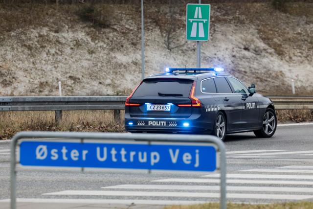 Nordjyllands Politi ledte blandt andet efter en pulverslukker på Øster Uttrup Vej. 