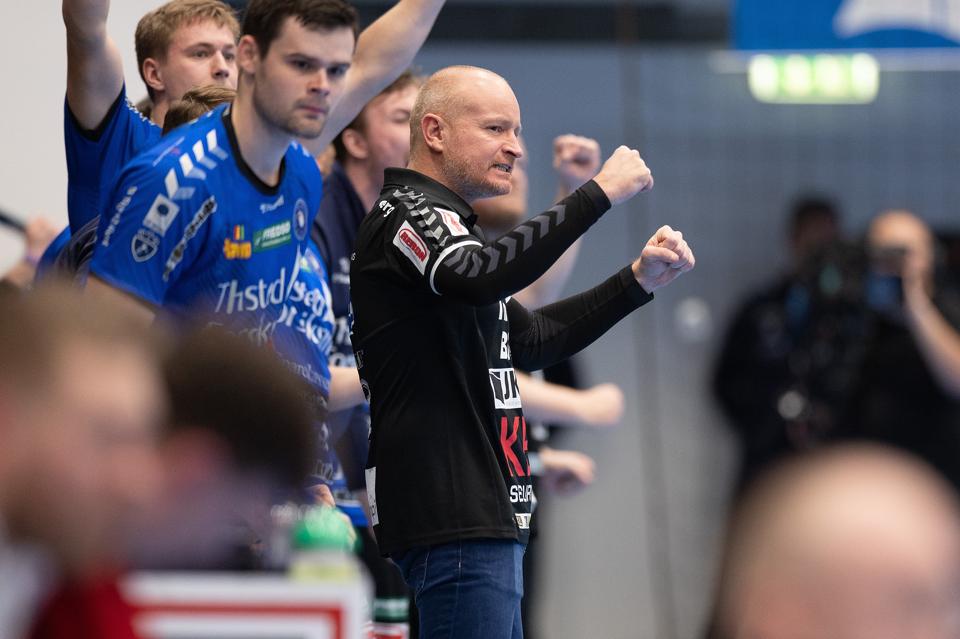 Mors-Thy-træner Niels Agesen var godt tilfreds med sit holds præstation i mandagens pokalkamp. <i>Arkivfoto: Bente Poder</i>